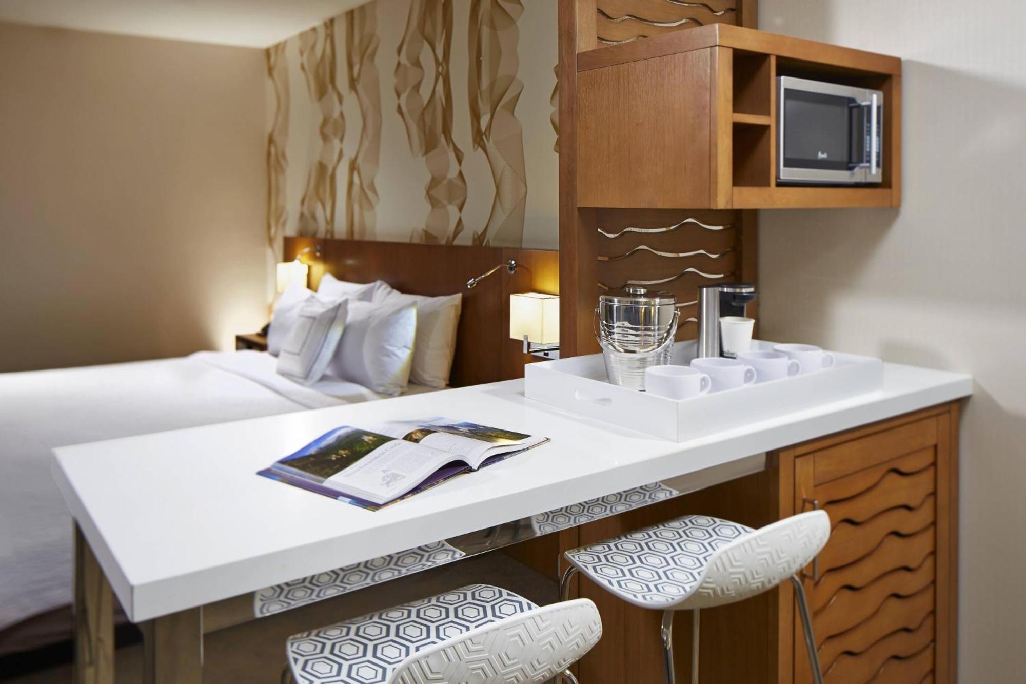 Courtyard By Marriott Sunnyvale Silicon Valley Exterior photo